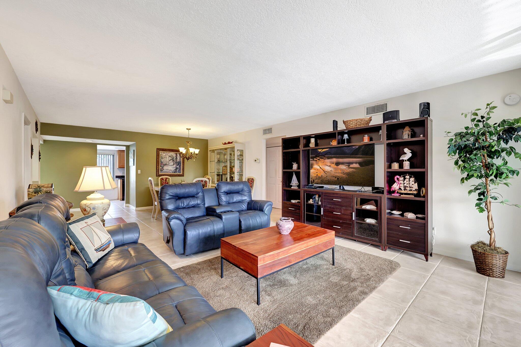 2400 S Ocean Drive 2235 Property Photo 16