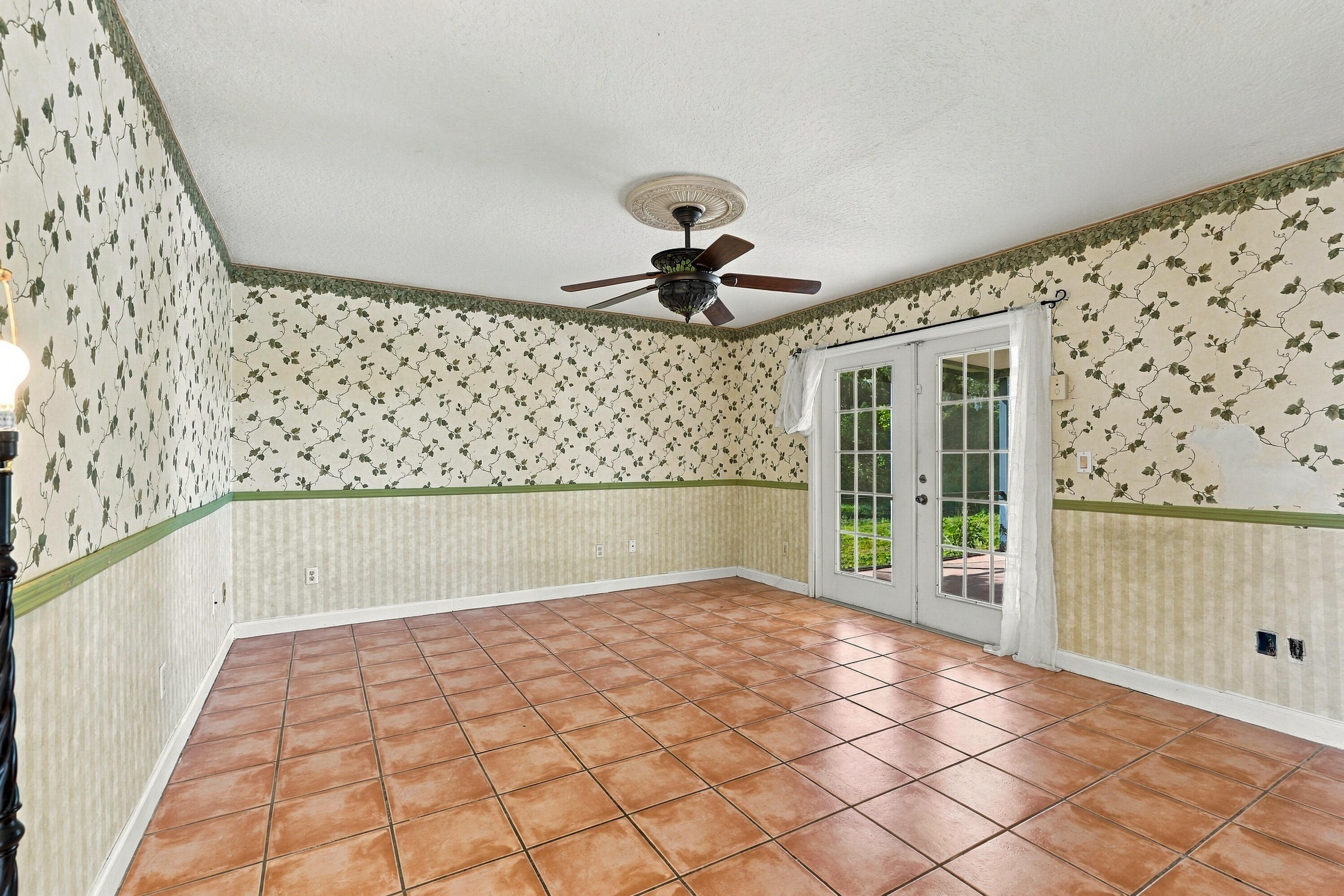 4813 Sunrise Boulevard Property Photo 15