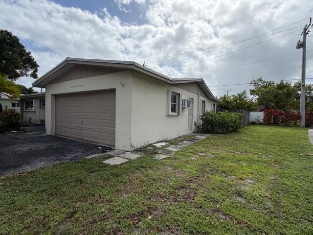216 Se 10th Court Property Photo 3