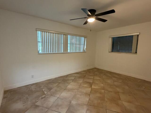 216 Se 10th Court Property Photo 11