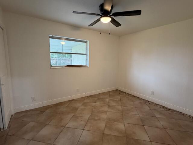 216 Se 10th Court Property Photo 13