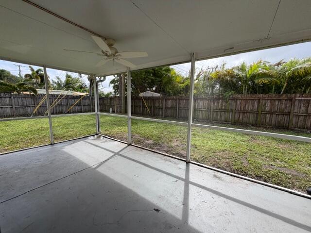 216 Se 10th Court Property Photo 18