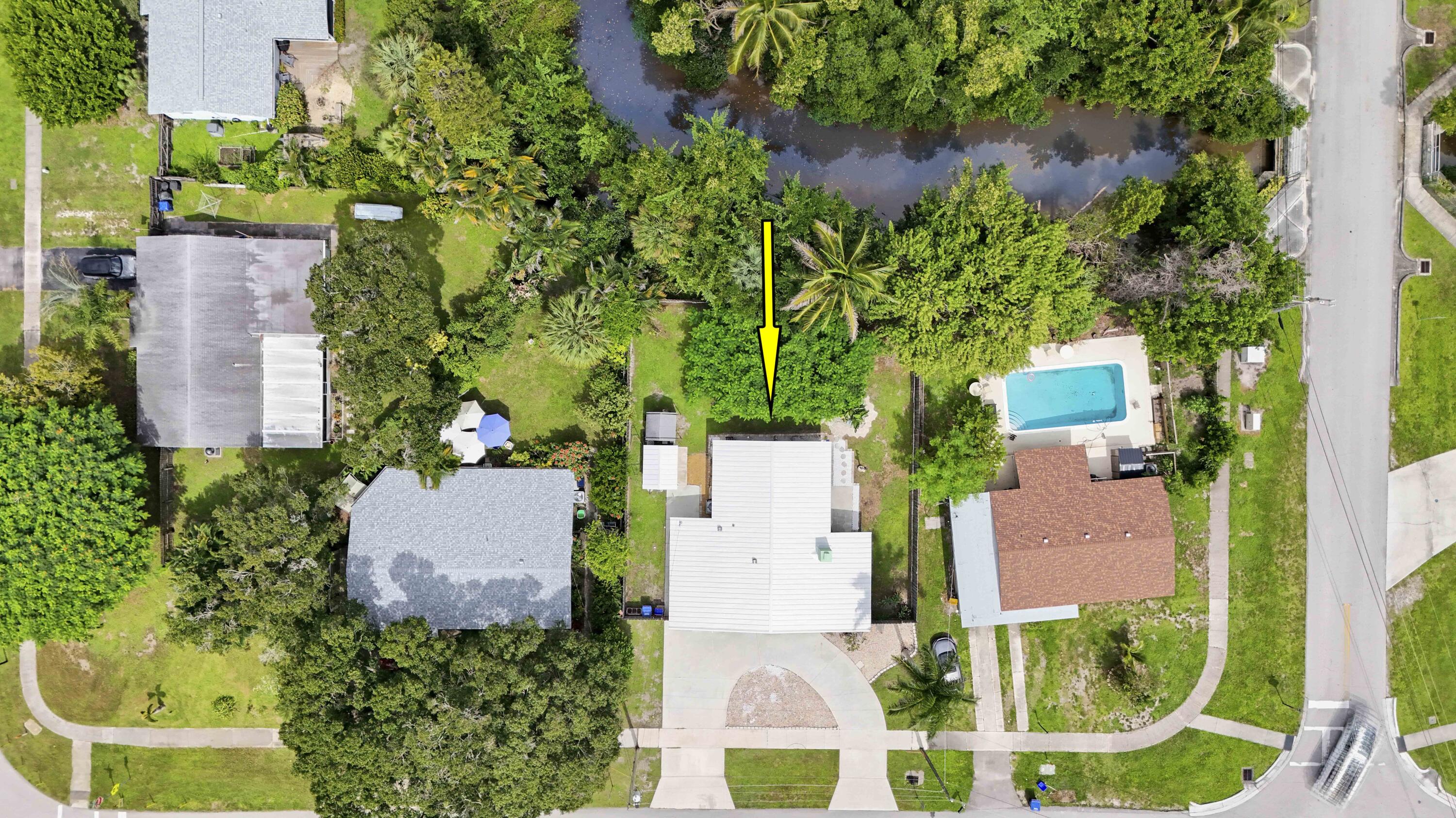 1225 Mohawk Street Property Photo 5