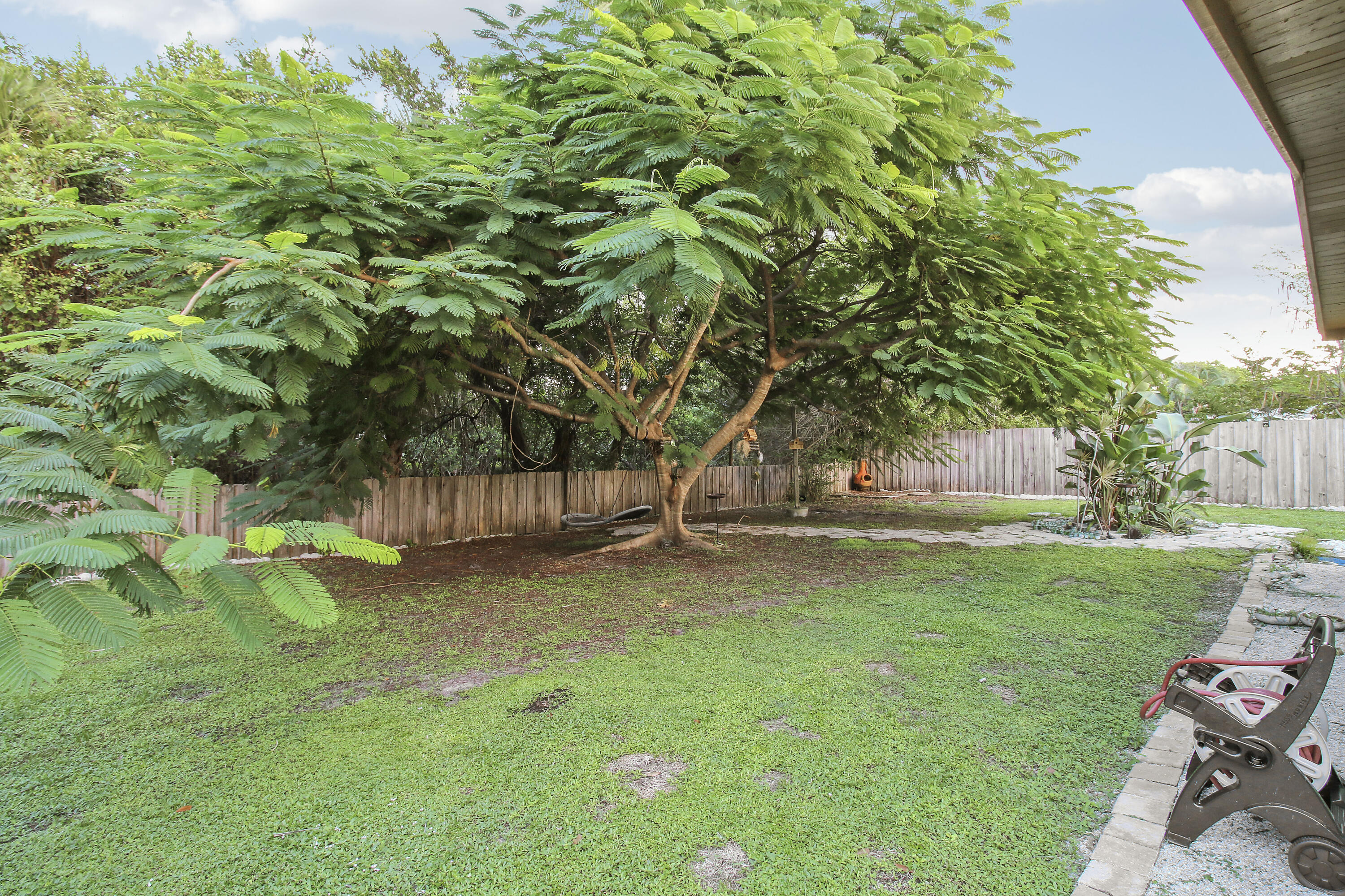 1225 Mohawk Street Property Photo 32