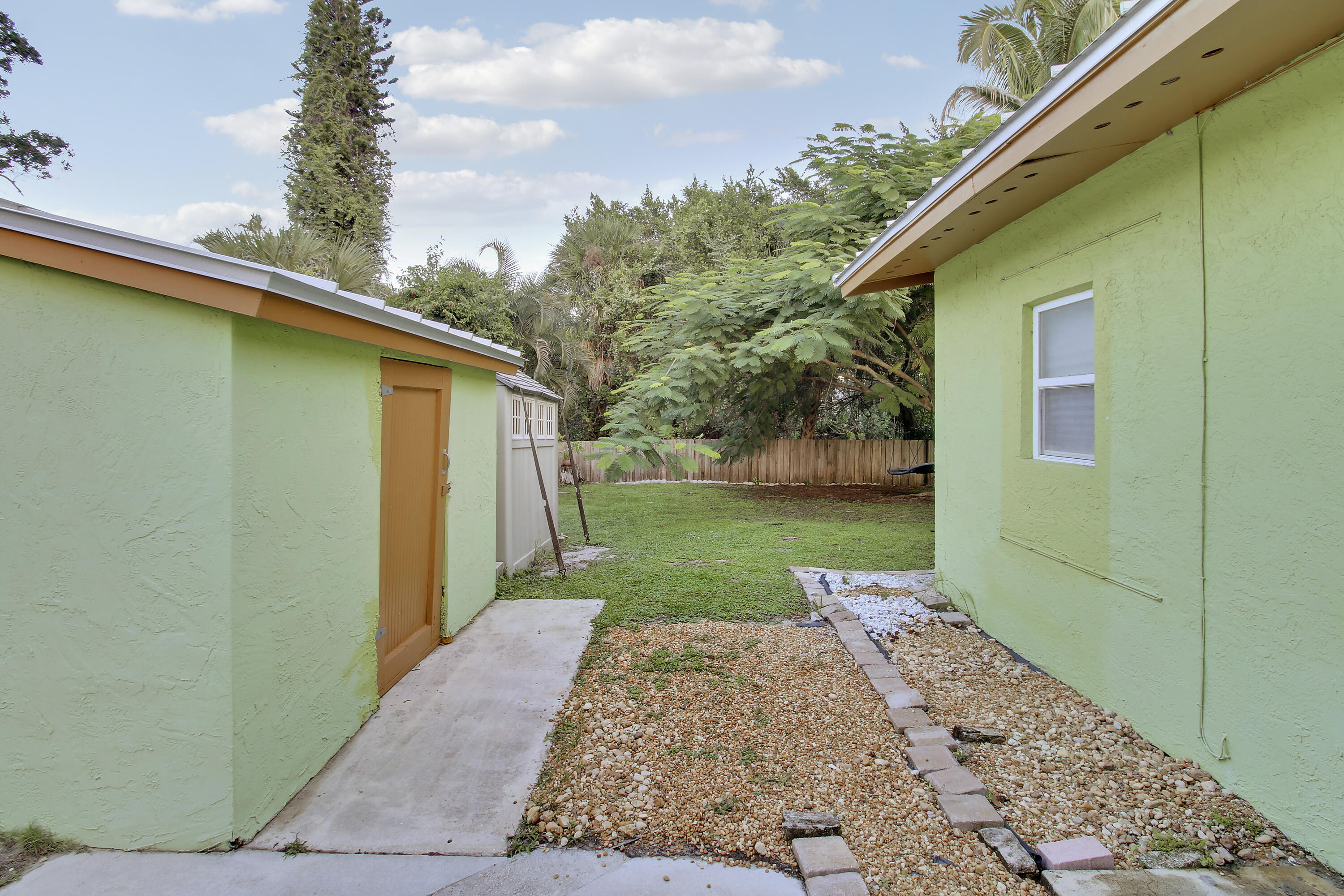 1225 Mohawk Street Property Photo 34