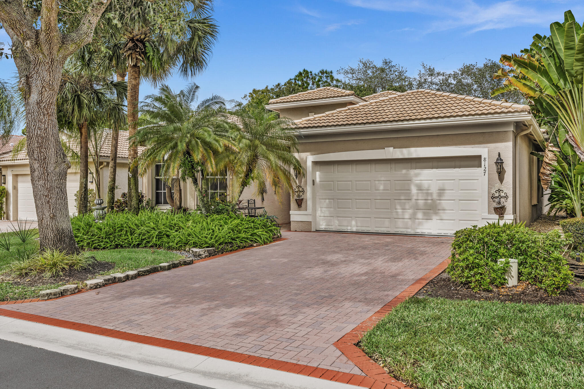8127 Playa Del Sur Boulevard Property Photo 34