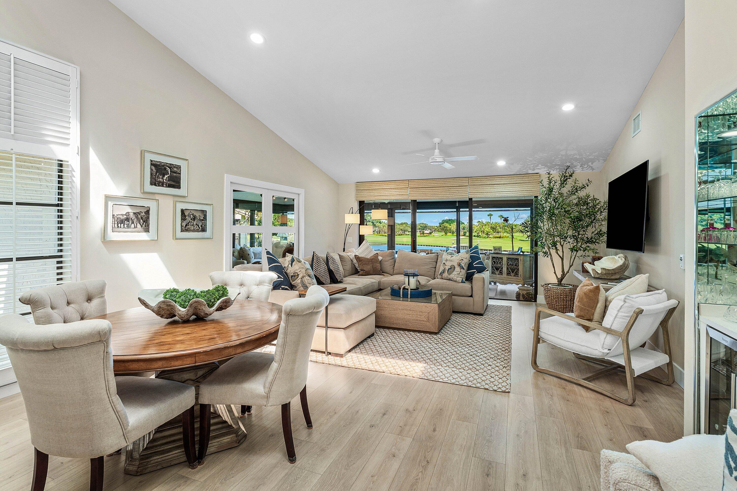 17 Eastgate Drive B Property Photo 4