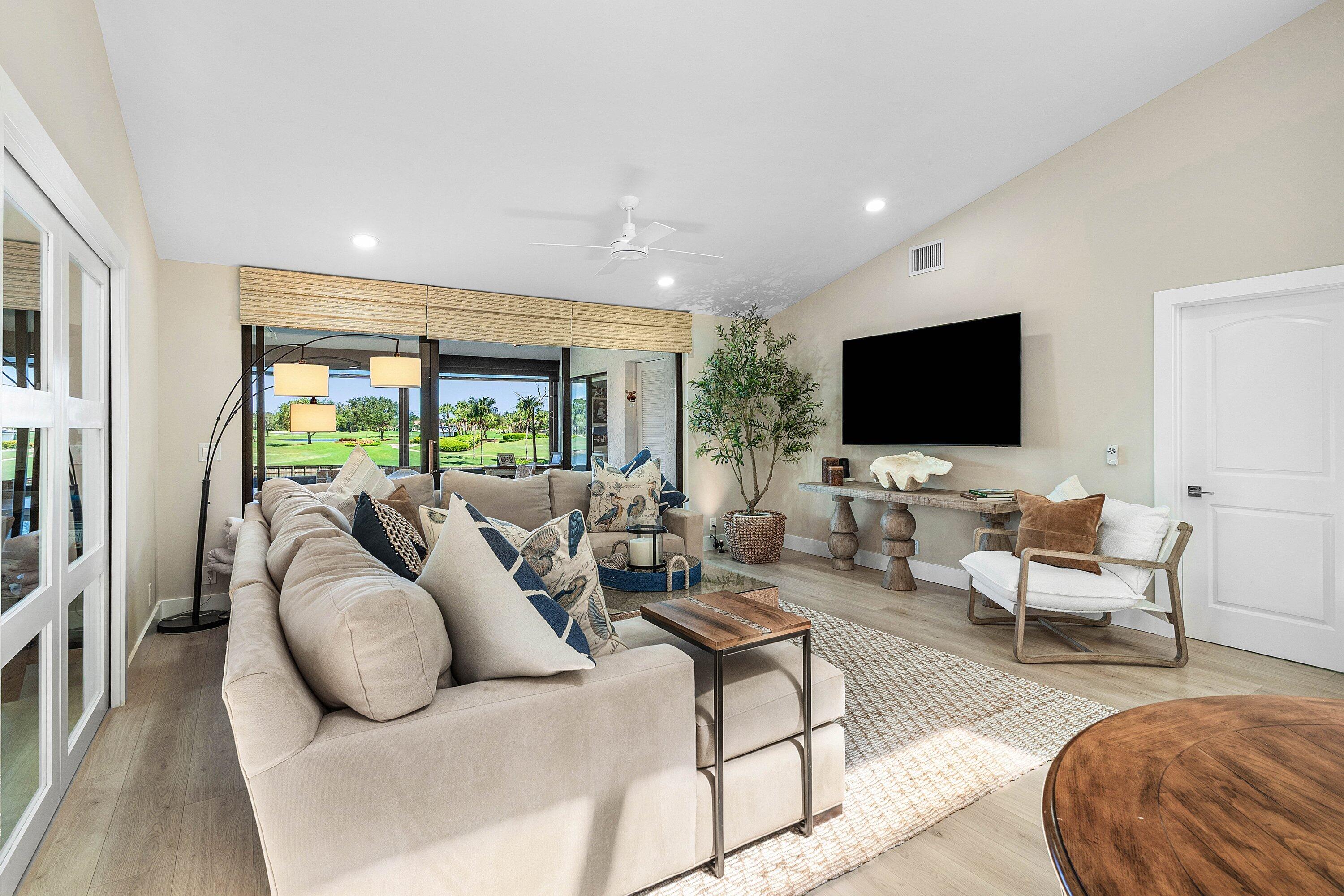 17 Eastgate Drive B Property Photo 8