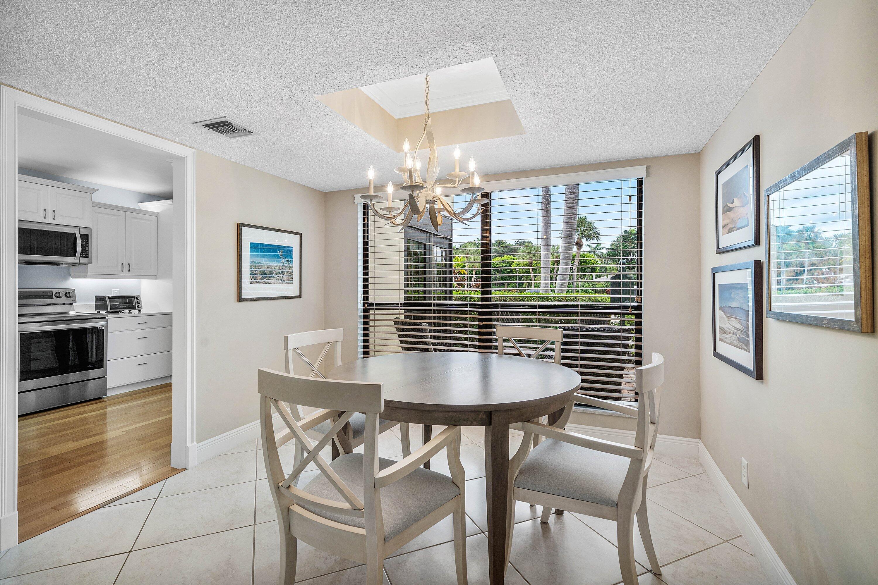 3657 Quail Ridge Drive N Bobwhite B Property Photo 4