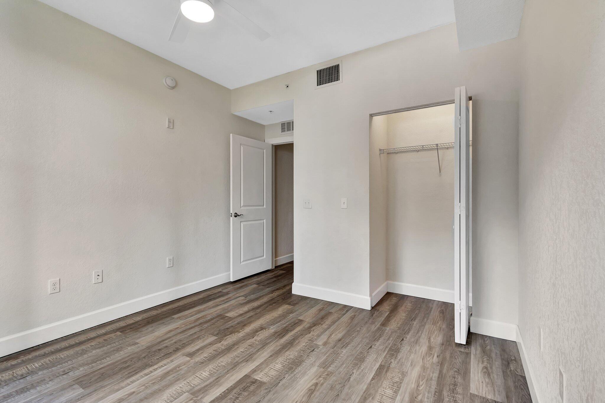 1660 Renaissance Commons Boulevard 2124 Property Photo 14