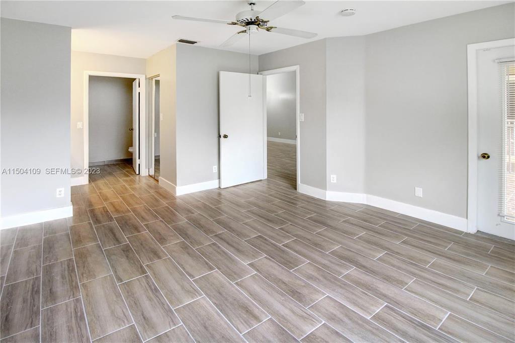 1143 Coral Club Drive 1143 Property Photo 10