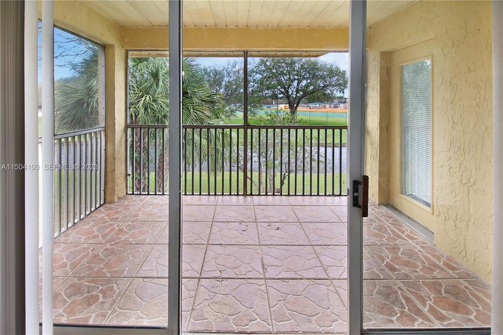 1143 Coral Club Drive 1143 Property Photo 16