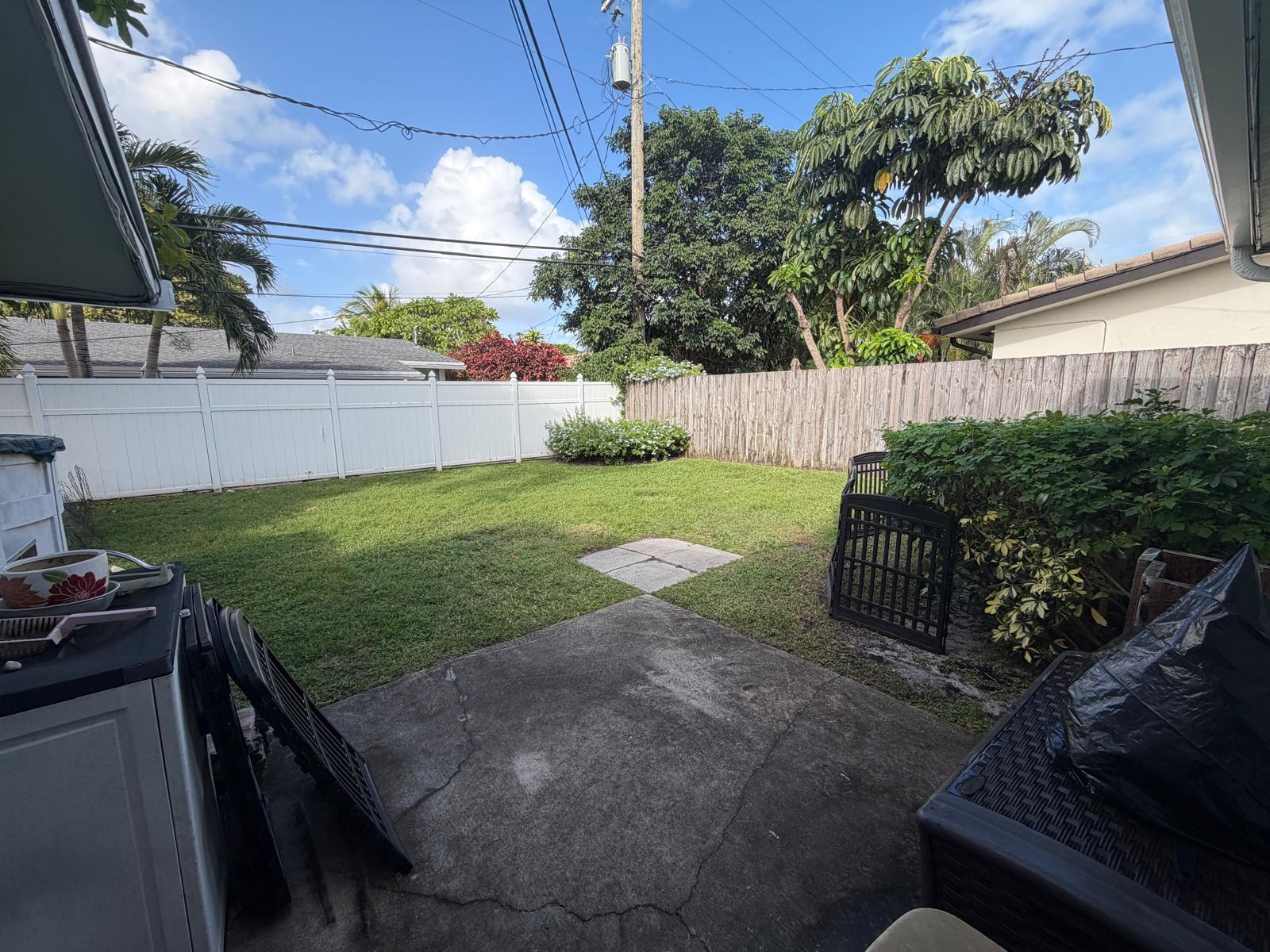 1741 Ne 55th Street Property Photo 19