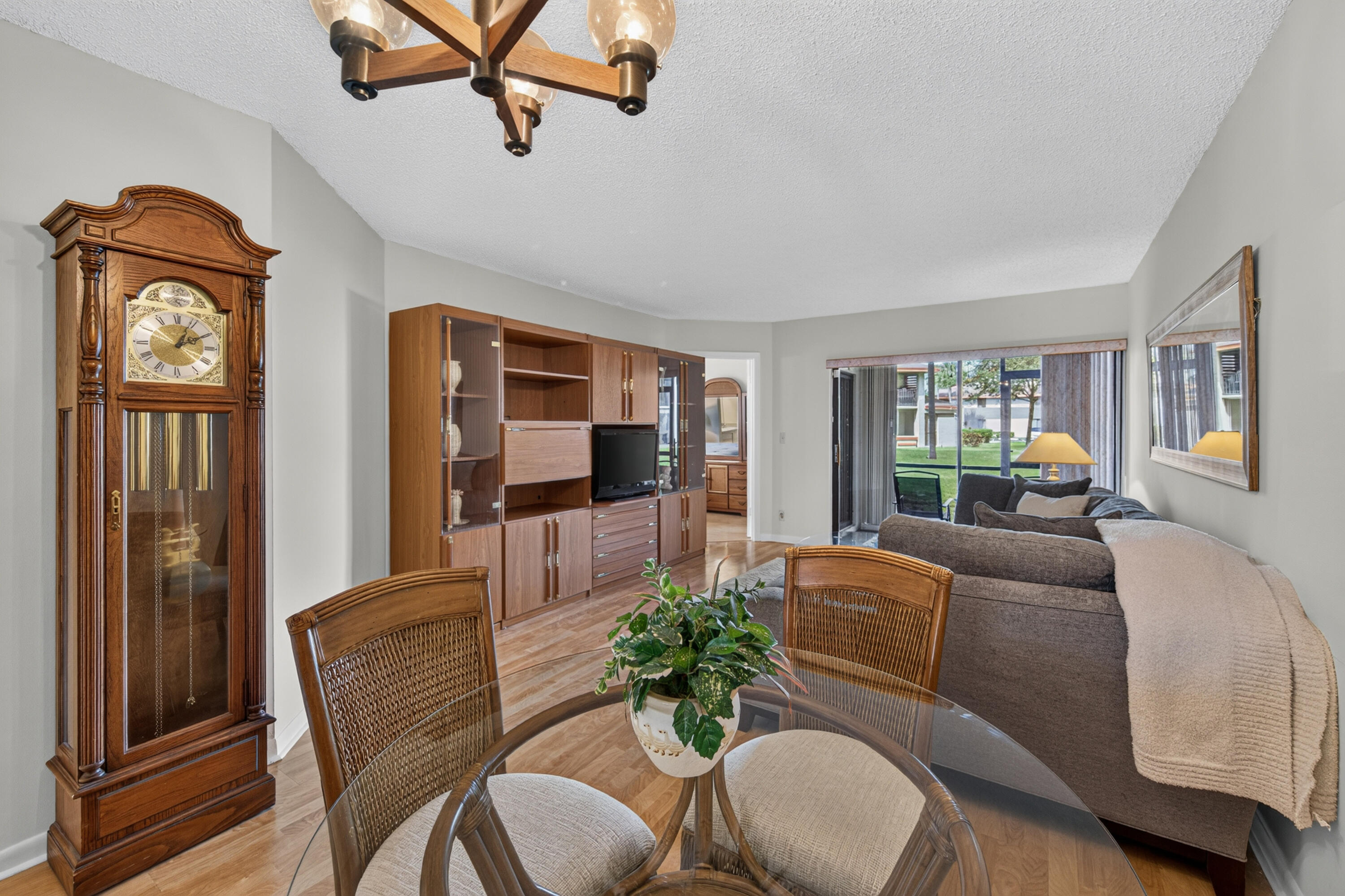 5599 Courtyard Drive Property Photo 2