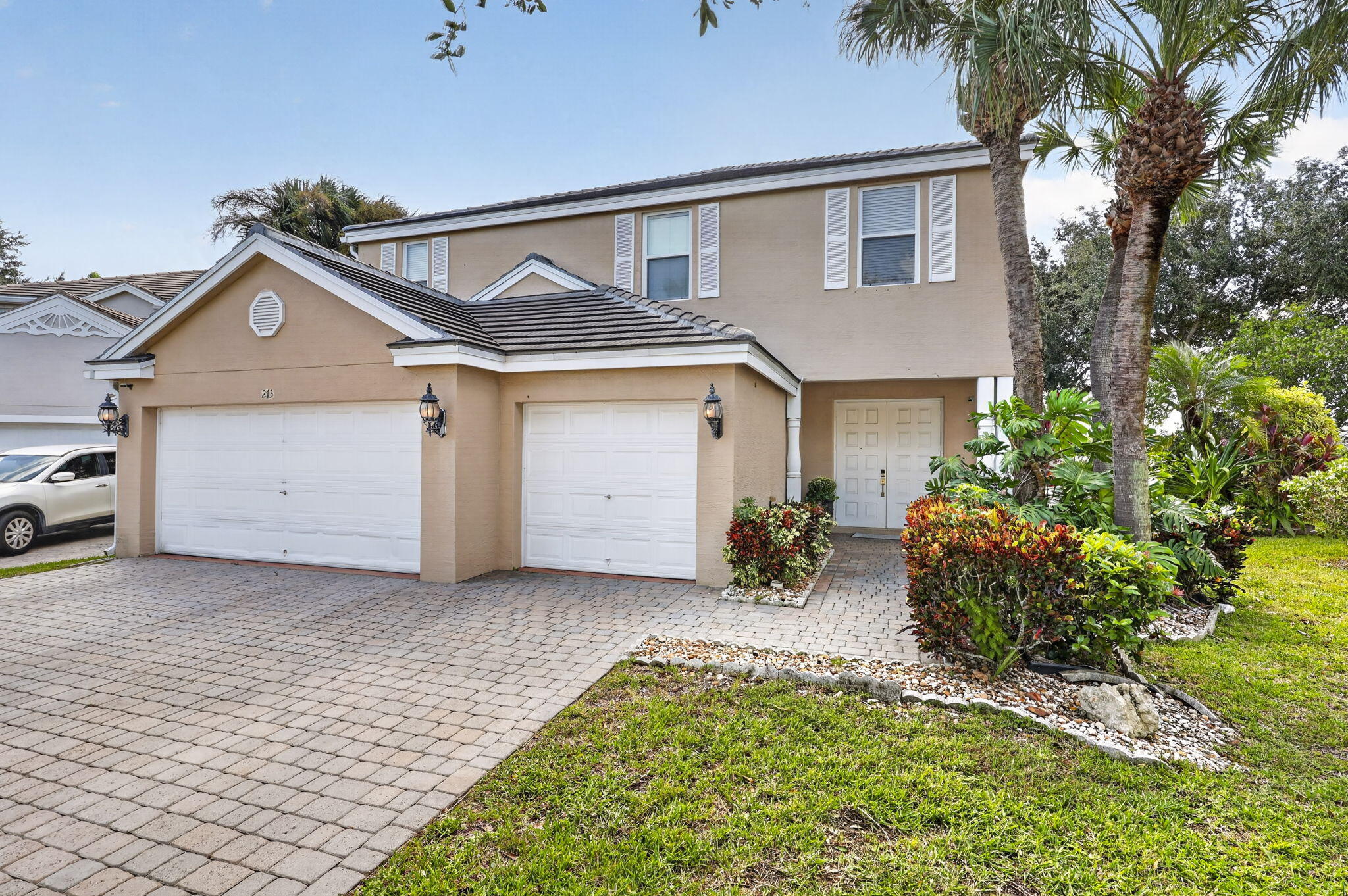 273 Berenger Walk Property Photo 1