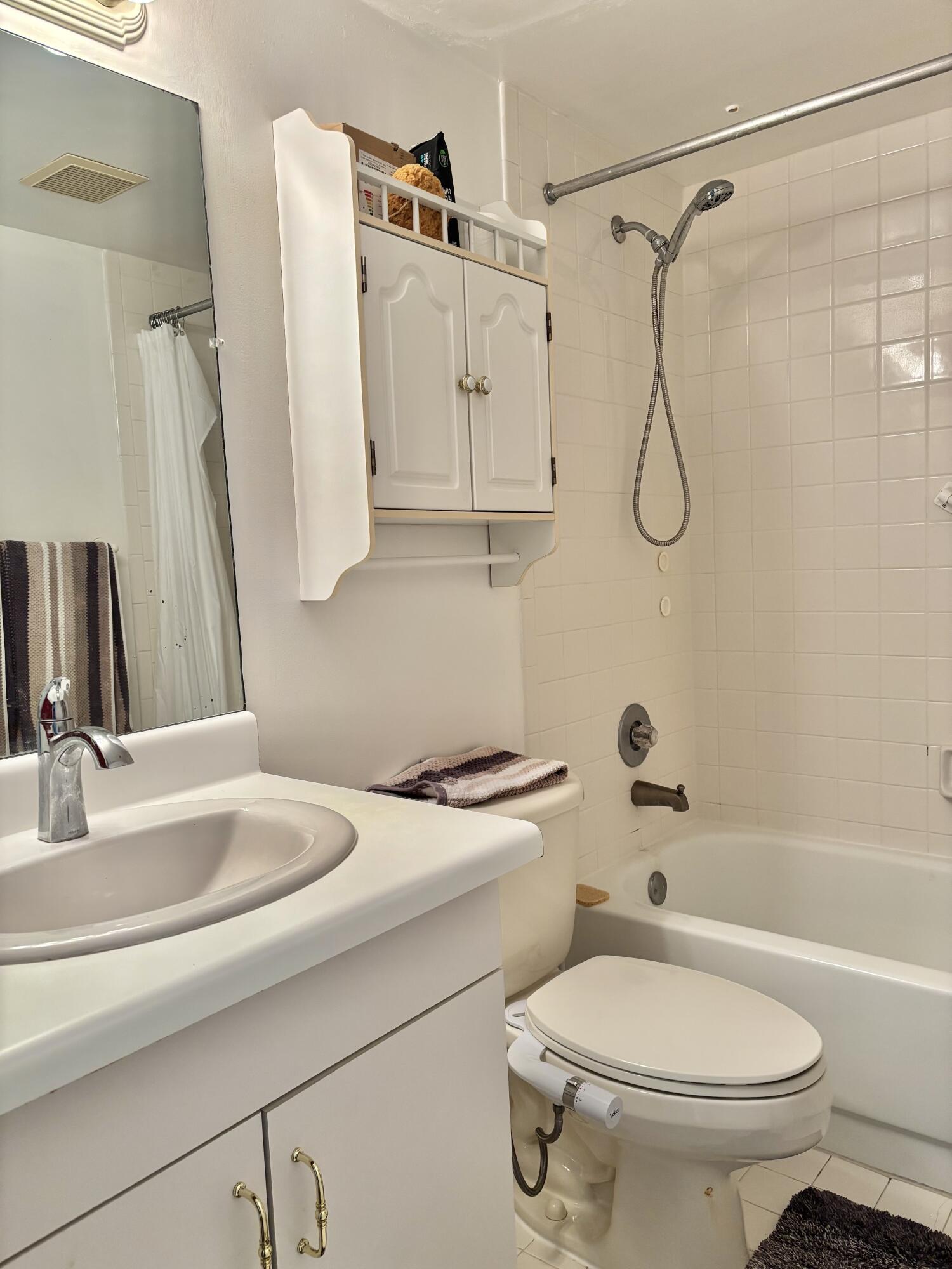 850 Sw 133rd Terrace 309b Property Photo 12