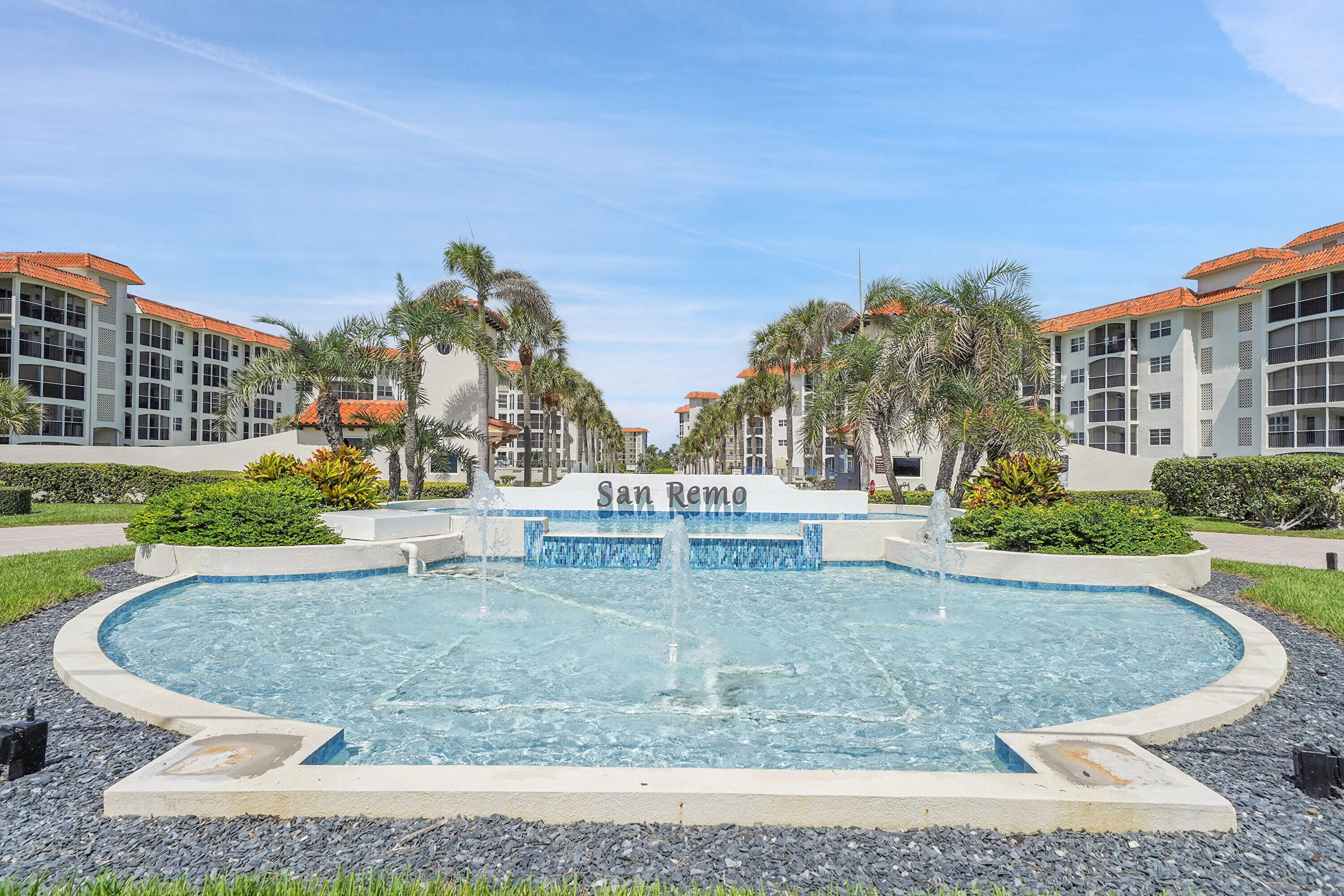 2871 N Ocean Boulevard M338 Property Photo 1