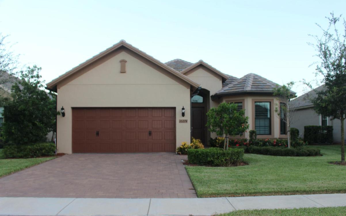 10274 Prato Street Property Photo 1