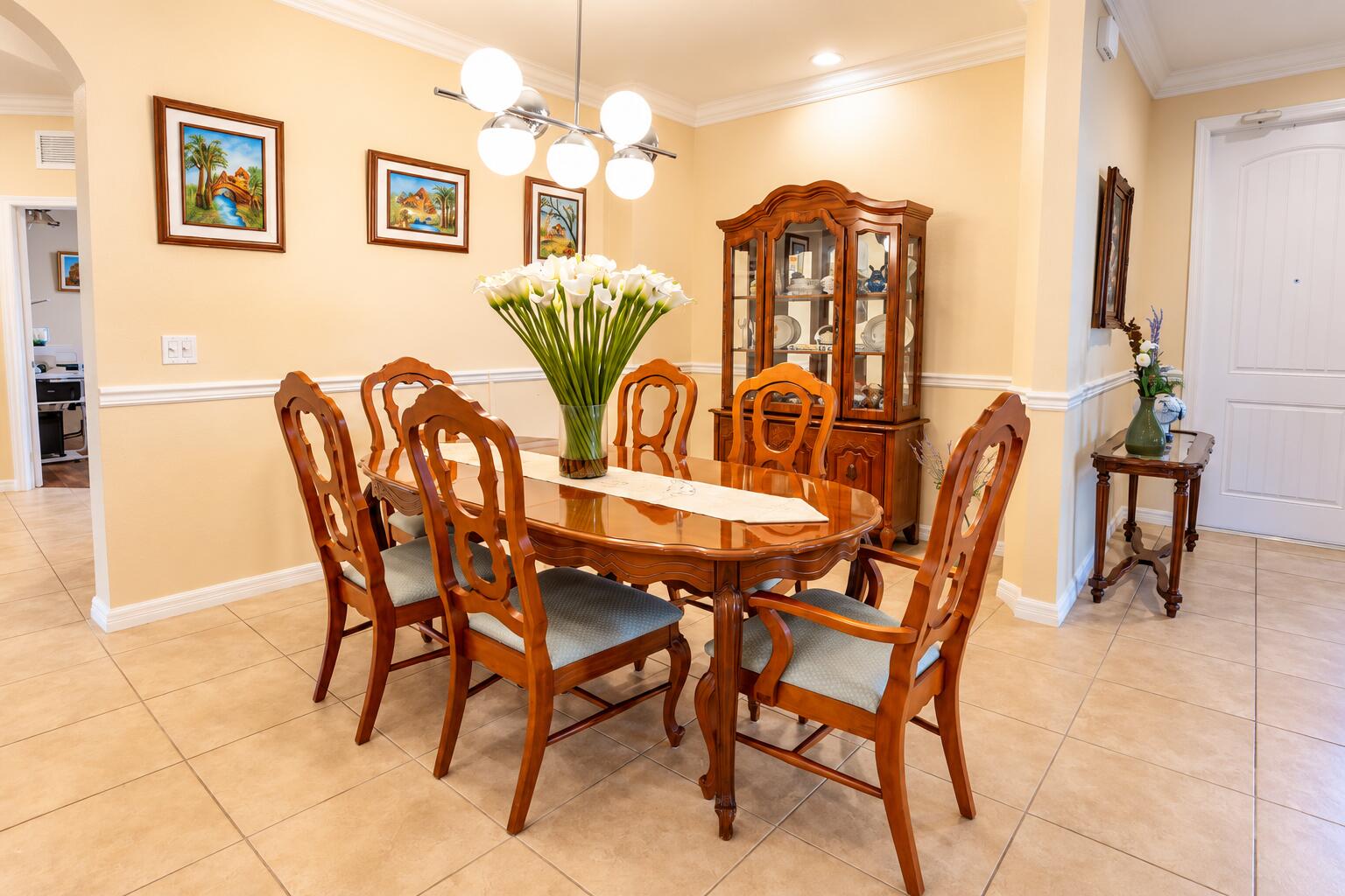 9340 Silent Oak Circle Property Photo 7