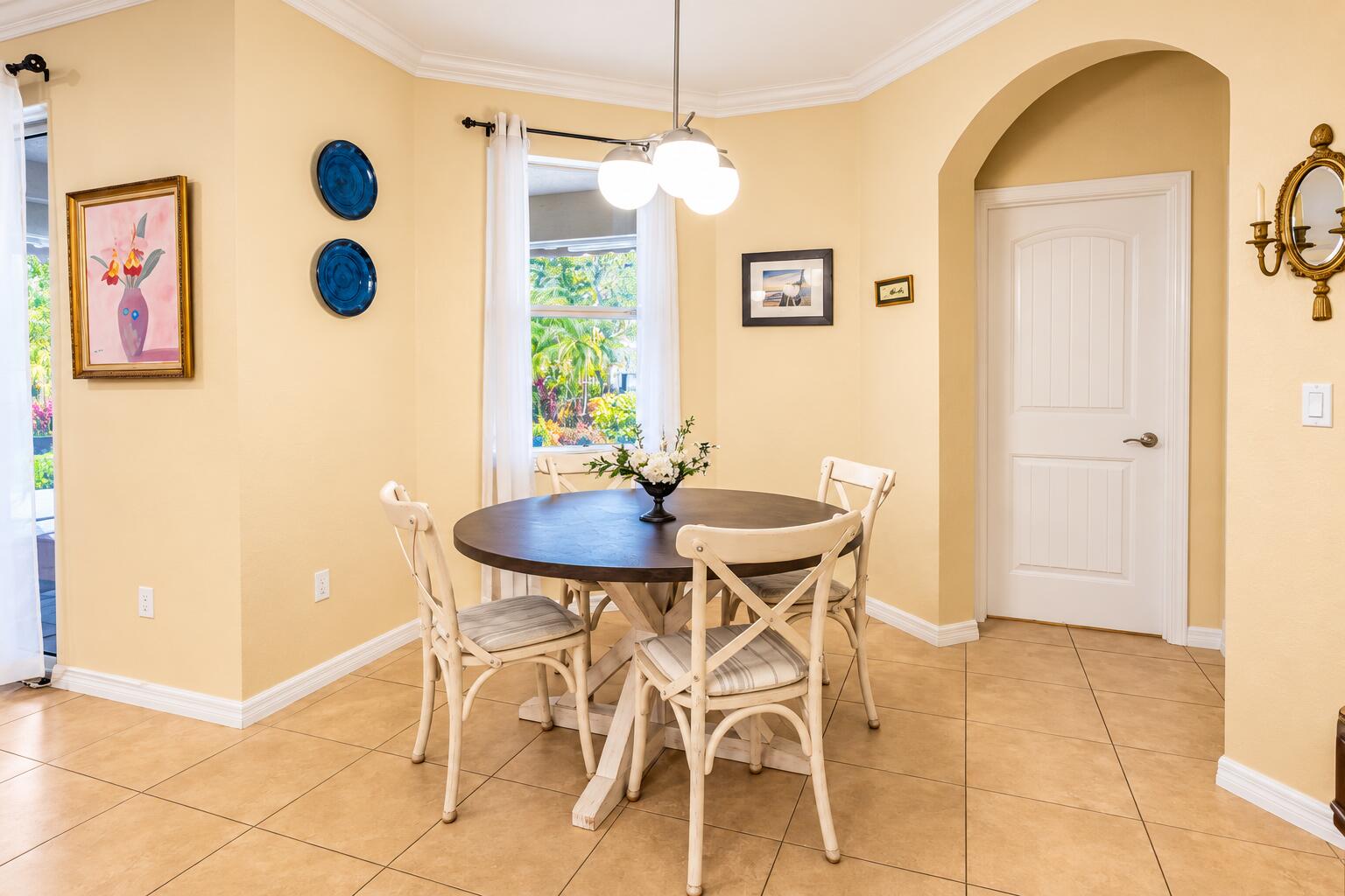 9340 Silent Oak Circle Property Photo 14