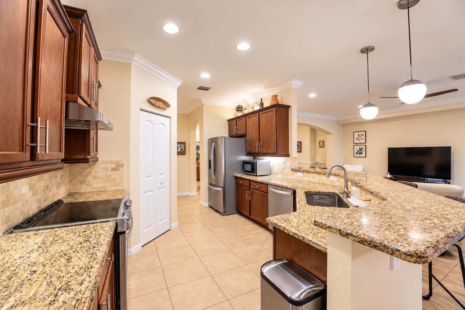 9340 Silent Oak Circle Property Photo 18