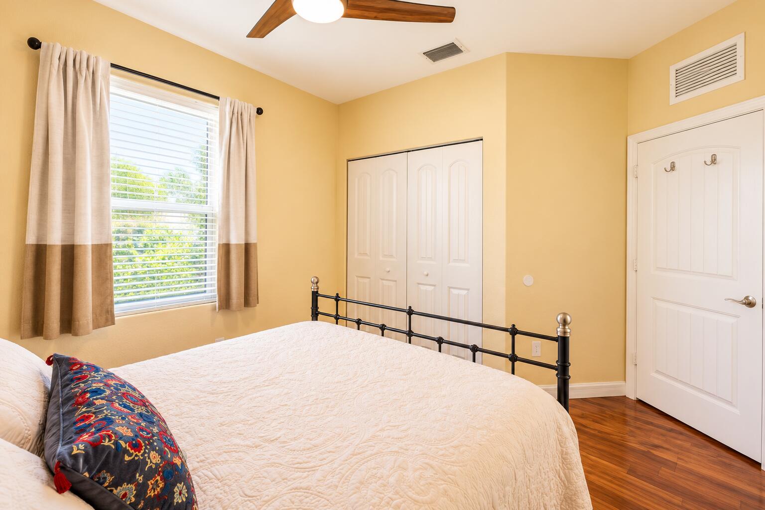 9340 Silent Oak Circle Property Photo 20