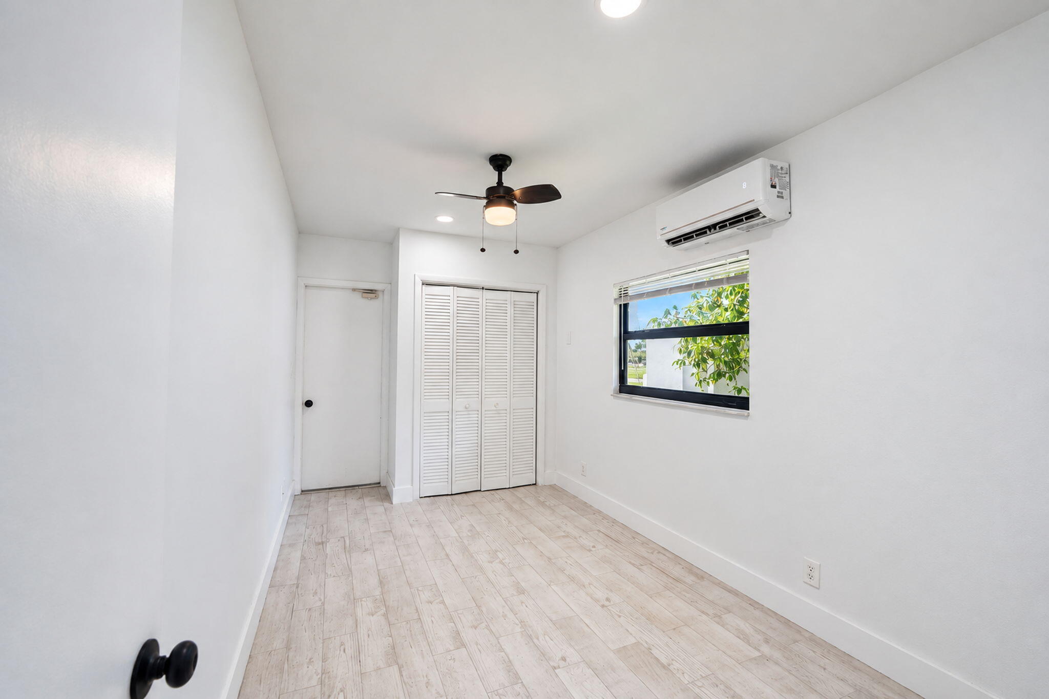 4603 King Palm Drive Property Photo 32