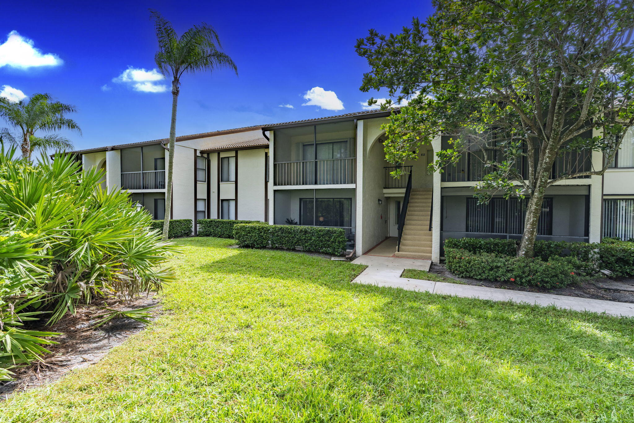 2702 SW Matheson Avenue 113-F1 Property Photo 1