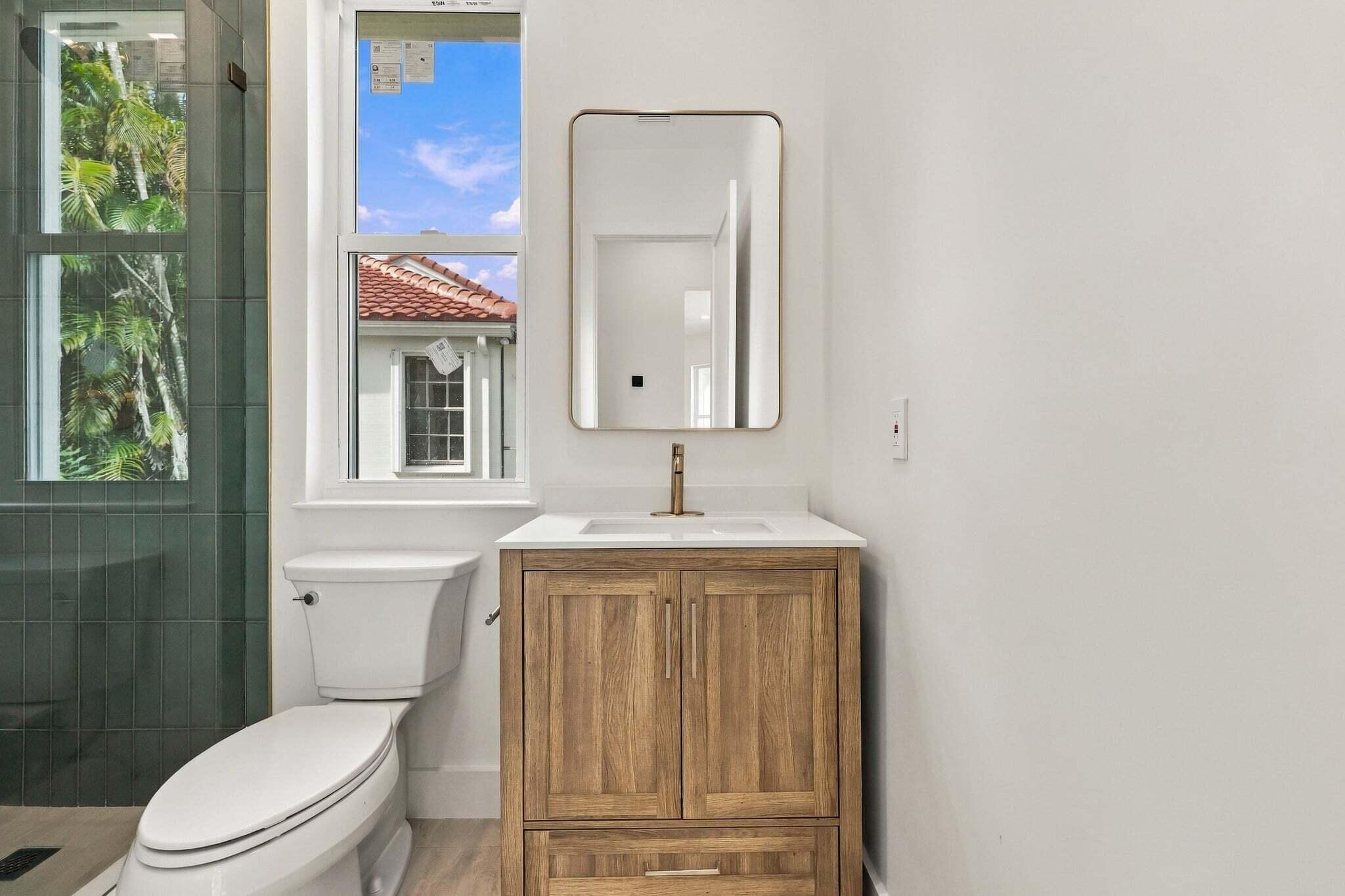6114 Winding Lake Drive Property Photo 48
