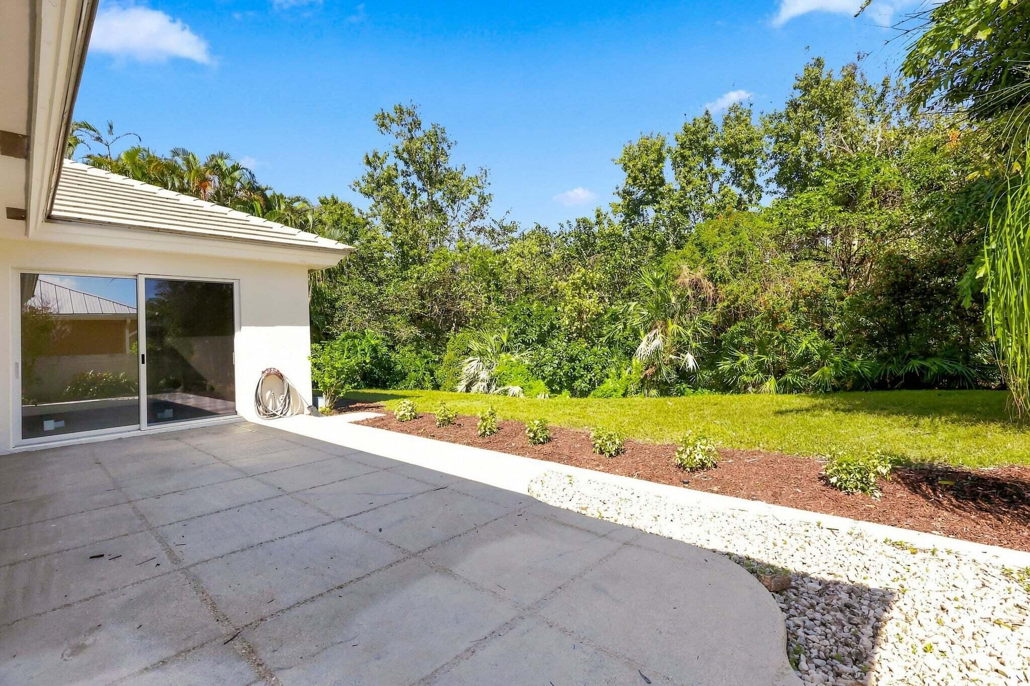 6114 Winding Lake Drive Property Photo 61