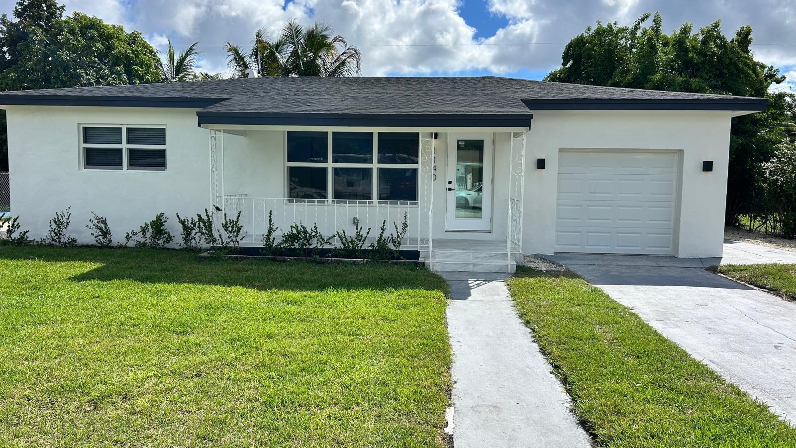 1140 NW 111TH Street Property Photo 1