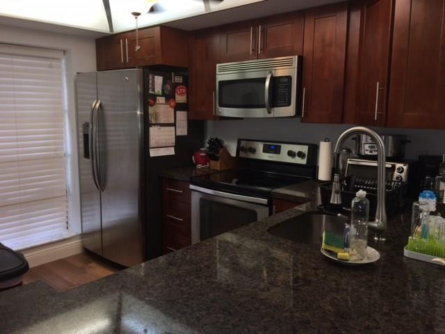 2233 Sw 15th Street 215, Deerfield Beach, Fl 33442 Property Photo 1