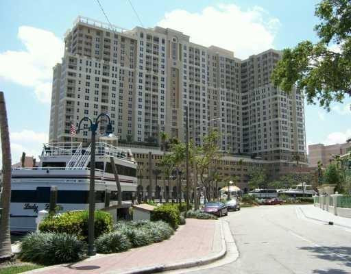 511 Se 5th Ave, 613, Fort Lauderdale, Fl 33301 Property Photo 1