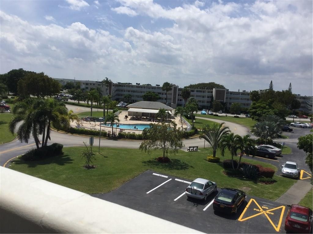 433 Grantham B 433, Deerfield Beach, Fl 33442 Property Photo 1