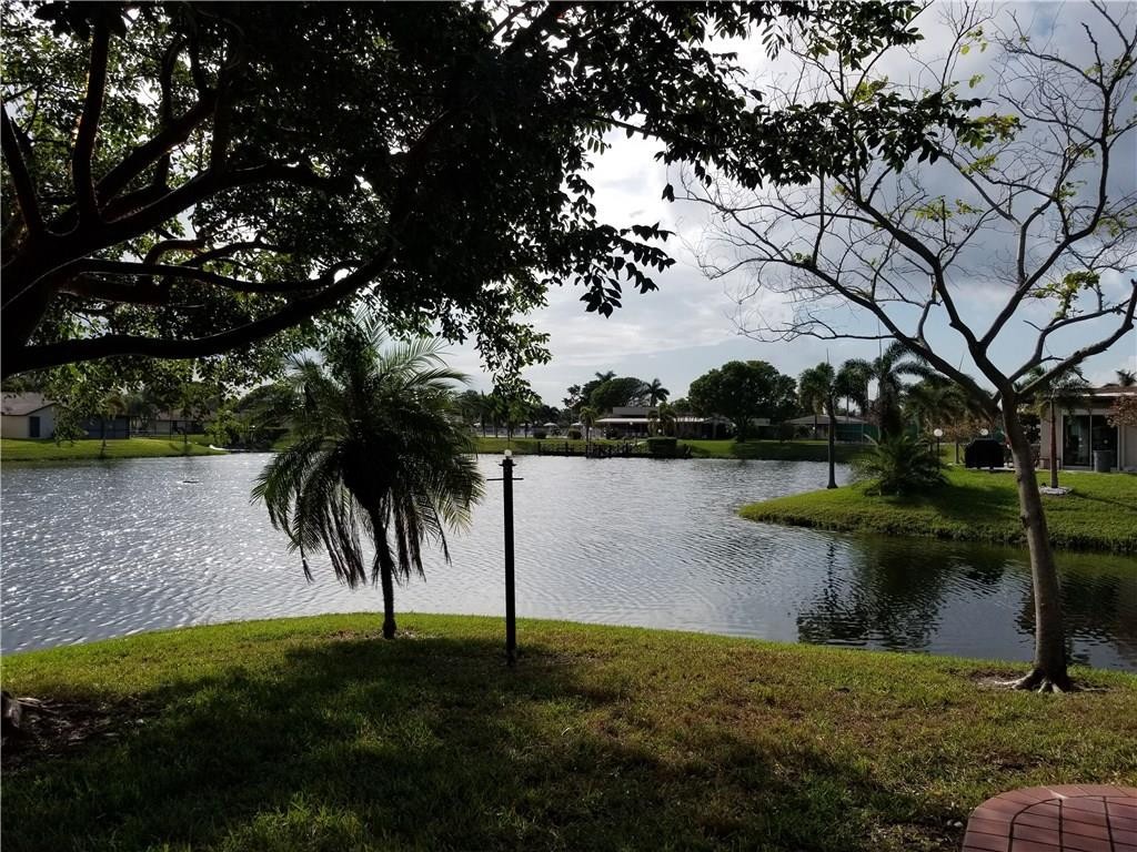 2138 Sw 16th Circle, Deerfield Beach, Fl 33442 Property Photo 1