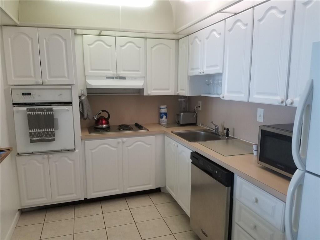 19370 Collins Avenue 1202, Sunny Isles Beach, Fl 33160 Property Photo 1