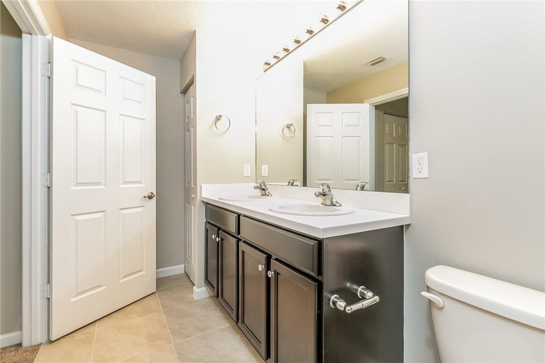 F10191796 Property Photo 12
