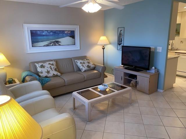 2157 Cambridge G 2157, Deerfield Beach, Fl 33442 Property Photo 1