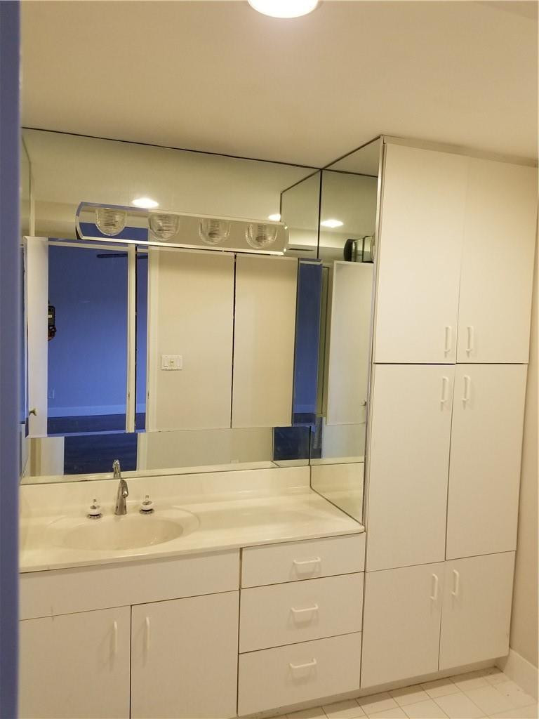 F10247344 Property Photo 4