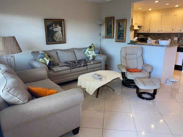 4070 Cambridge D 4070, Deerfield Beach, Fl 33442 Property Photo 1