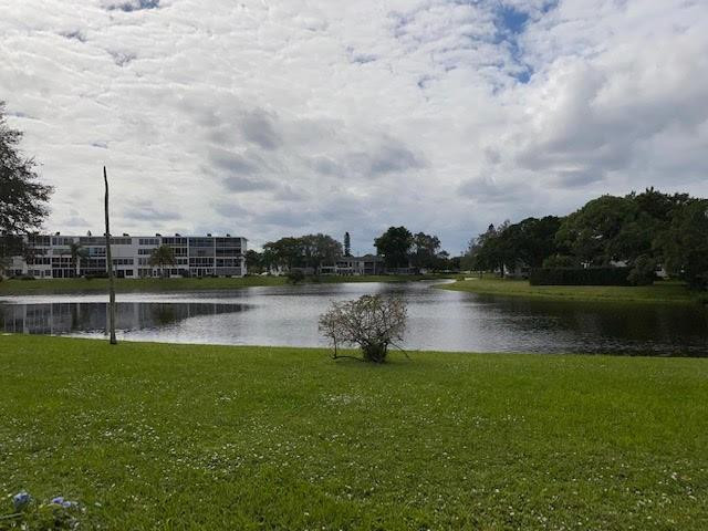 1008 Islewood D 1008, Deerfield Beach, Fl 33442 Property Photo 1
