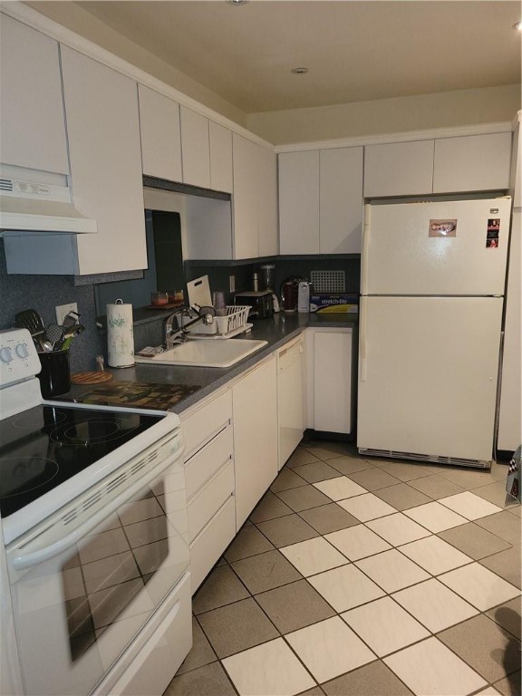 4281 Nw 41st Street 221, Lauderdale Lakes, Fl 33319 Property Photo 1