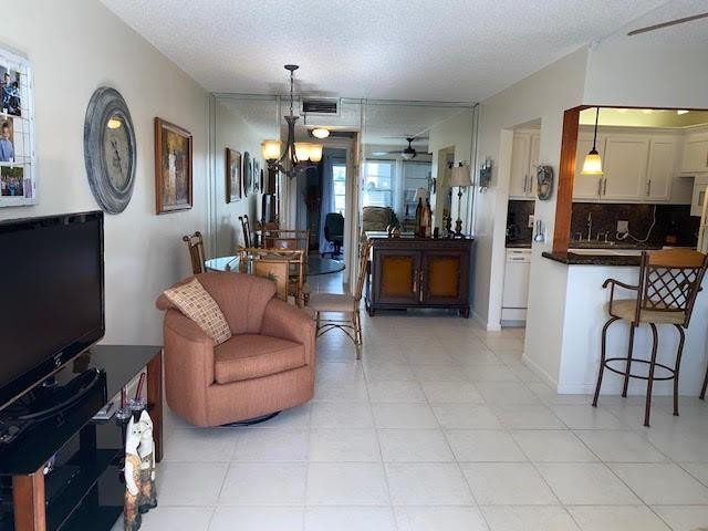 2131 Cambridge F 213, Deerfield Beach, Fl 33442 Property Photo 1