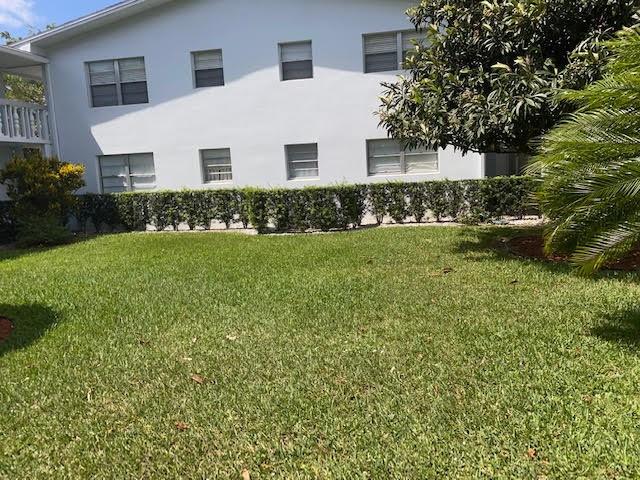 189 Tilford J 189 Property Photo 1