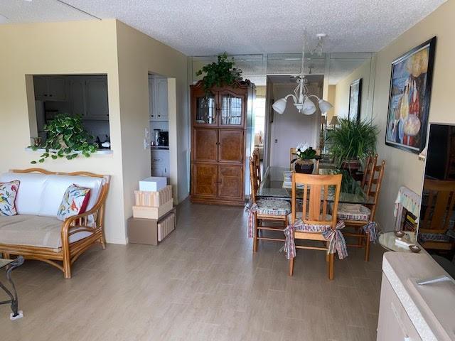 336 Oakridge 336 Property Photo 1