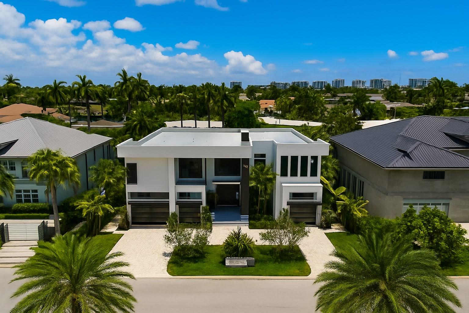 2405 Castilla Isle Property Photo 1