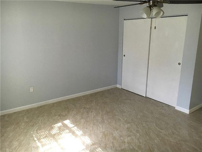 F10371682 Property Photo 2