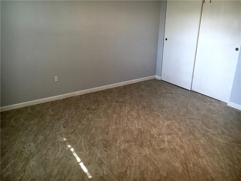F10371682 Property Photo 5