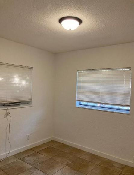 F10371708 Property Photo 6