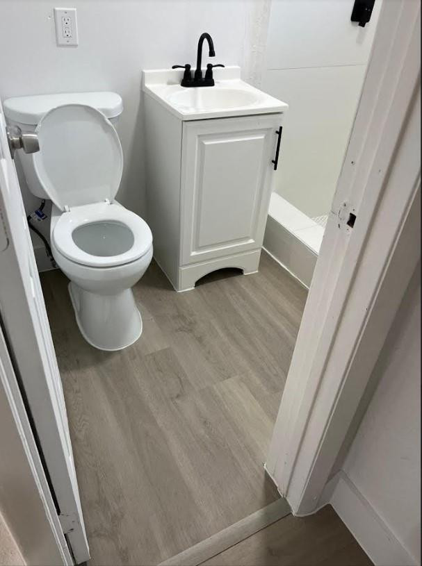 F10372458 Property Photo 2
